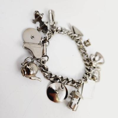 STAINLESS STEEL CHAIN / CHARM DANGLE BRACELET
