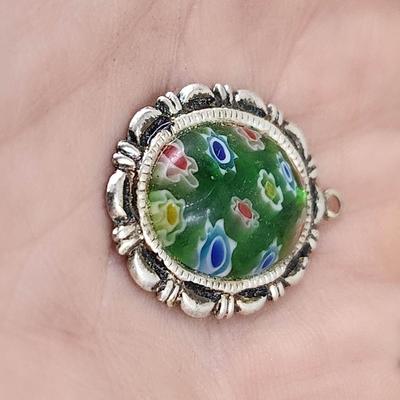 SILVER TONED GLASS PENDANT
