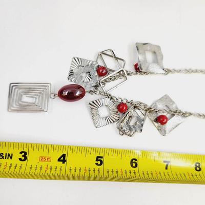 METAL SILVERTONED RED & CHAINED DESIGNED NECKLACE