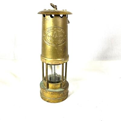 1342 Vintage Weems & Plath Brass Yacht Lamp Annapolis, MD. # 06111
