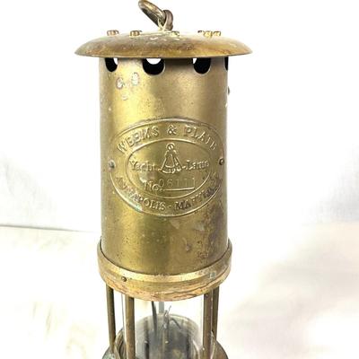 1342 Vintage Weems & Plath Brass Yacht Lamp Annapolis, MD. # 06111