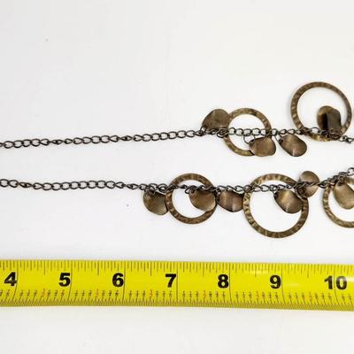 ANTIQUED COLORED CIRCILAR METAL DESIGNER NECKLACE