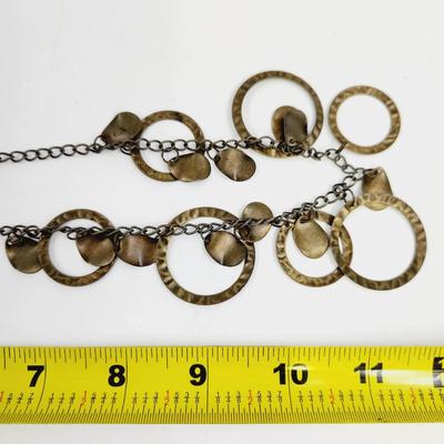 ANTIQUED COLORED CIRCILAR METAL DESIGNER NECKLACE