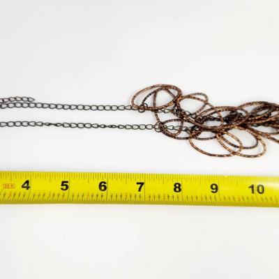 BRONZE COLORED OVAL SHAPED METAL NECKLACE