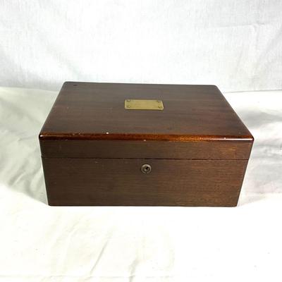 1346 Antique Wooden Humidor Box