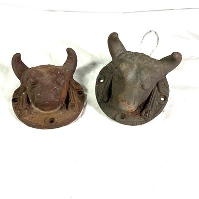 1347 Pair of Vintage Cast Iron Bull Heads