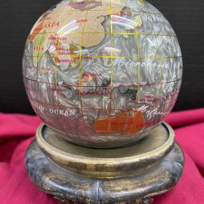 Gem stone Globe with base