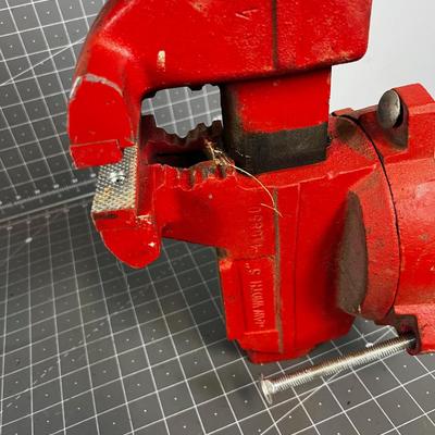 Wilton 5" Bench Vice 