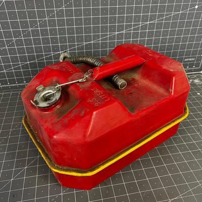 2-1/2 Gallon Fuel Can 