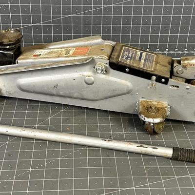 Pro-Life 4000 LB Hydraulic Floor Jack