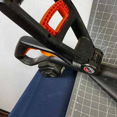 iWorx Cordless Weed Eater and leaf Blower
