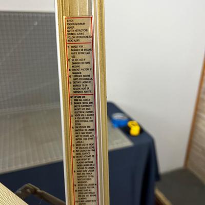 ZTECH FOLDING STEP Ladder 