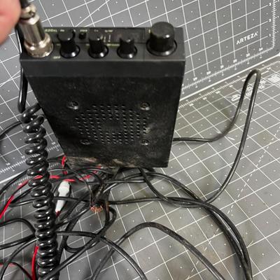 CB Radio and Magnetic Antenna Mount 