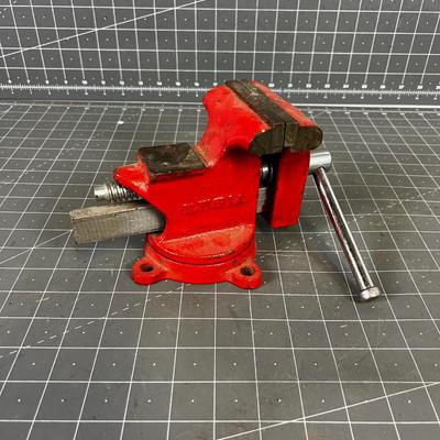 3-1/2" Bench Vice 