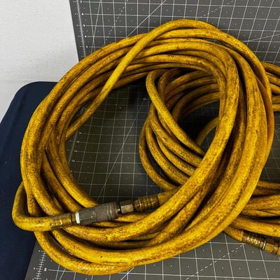 (3) 25' AIR HOSE 