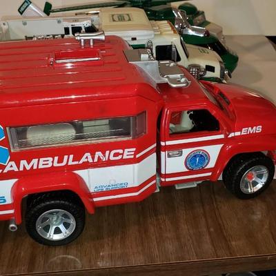 4 Hess BP vehicles,  very good condition