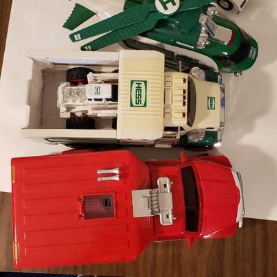 4 Hess BP vehicles,  very good condition