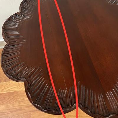 Mahogany Detailed Pedestal Lamp Table ~ *Read Details