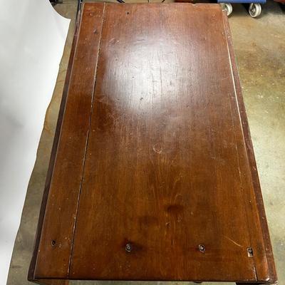 1334 Antique Drop Leaf Table
