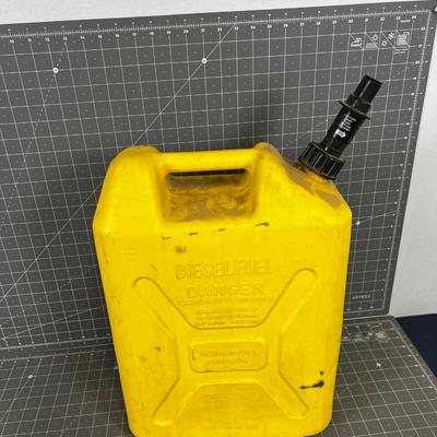 5 Gallon Fuel Can Yellow Diesel 