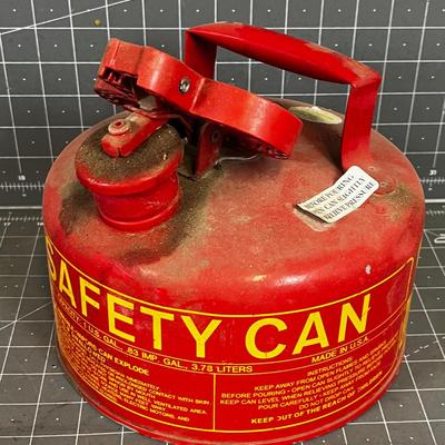 1 Gallon Metal Gas Can 