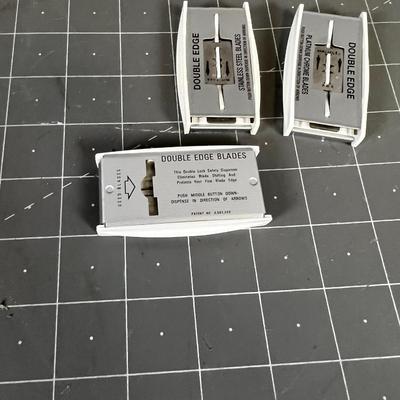 Double Edge Razors NEW