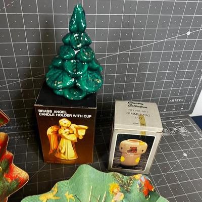 Christmas Stuff Abunda!