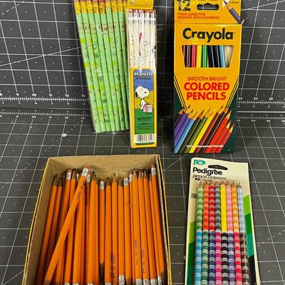 Vintage Pencils plus Snoopy Pencils too /