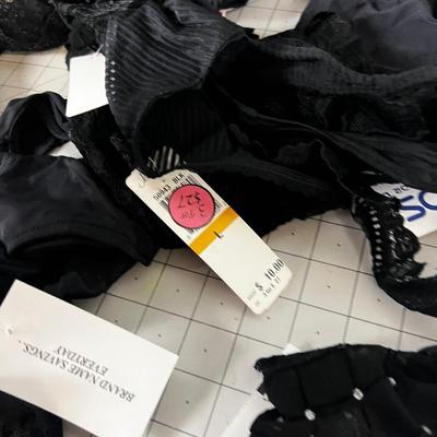 NEW Black Ladies Underwear 
