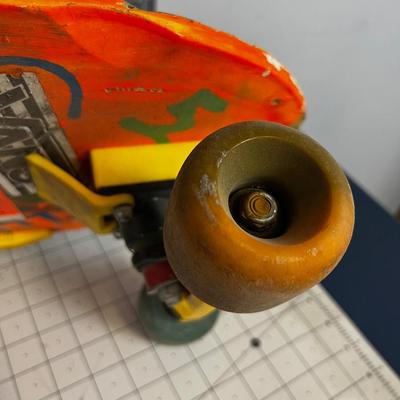 VINTAGE LOCALS ONLY SKATEBOARD. 