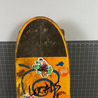 VINTAGE LOCALS ONLY SKATEBOARD. 