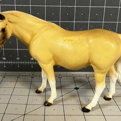 Gorgeous Ceramic Horse, Tawny 