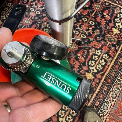 5 Oxygen Takes a Valve and a cart