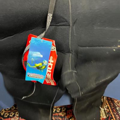 Scuba Wet Suite XXL Henderson Aquatic 