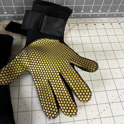 Scuba Gloves