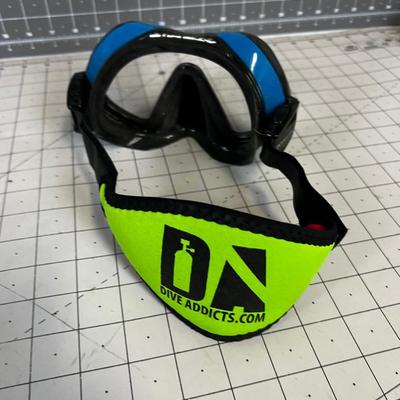 Atomic Aquatics Mask Black & Blue
