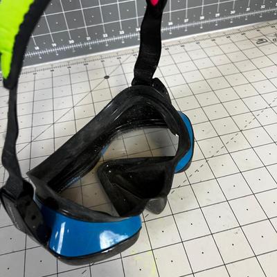 Atomic Aquatics Mask Black & Blue