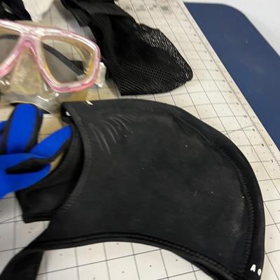 Mask, Gloves, Hood all for Scuba