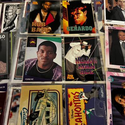 Mixed Lot of Cards: Movies, Action figures, Sports, Actors