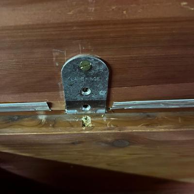 LANE - Mid Century Modern Cedar Chest 