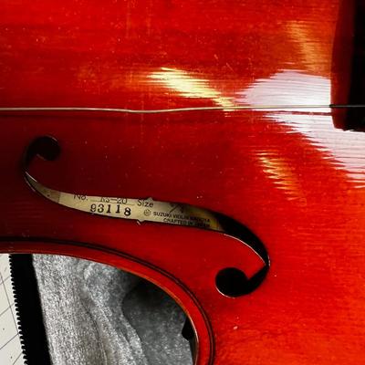 Violin Suzuki NS20 with 2 bows