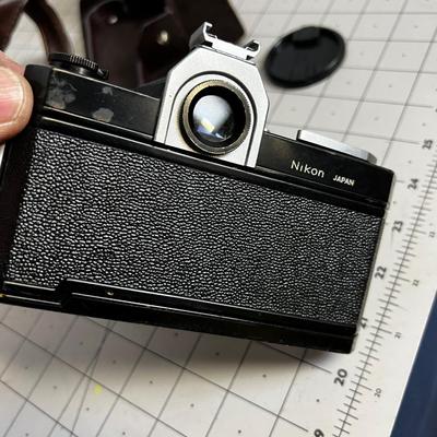NIKON NIKOMAT Camera with Case 