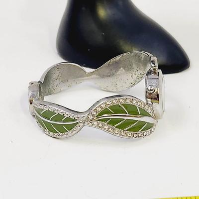 STUDIO TIME SILVER TONED LEAF RHINESTONE HINDGE WATCH
