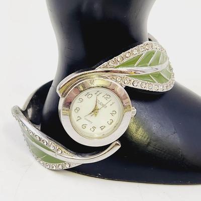 STUDIO TIME SILVER TONED LEAF RHINESTONE HINDGE WATCH
