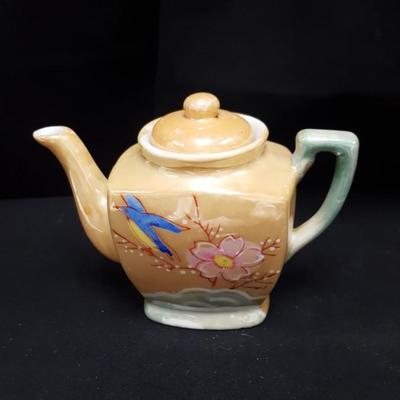 Lusterware Child's Tea Set