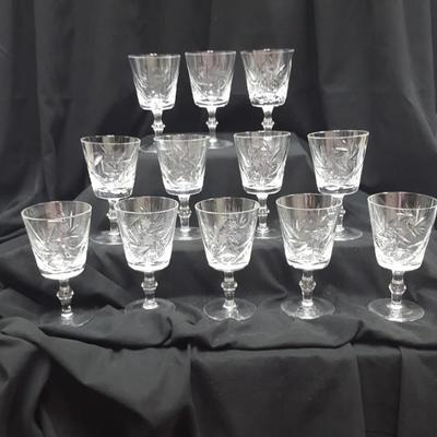 Buzzstar pattern Crystal wine glasses