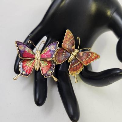 BEAUTIFUL GOLD TONED BUTTERFLY PINS