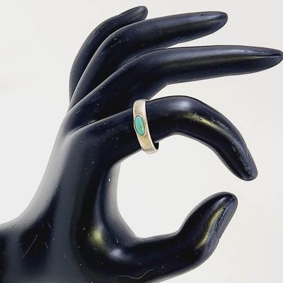 STERLING & TURQUOISE SIZE 7 RING