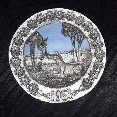 8" Michael Anthony Ricker 1983 Mother's Day Plate with Horse and Foal