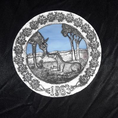 8" Michael Anthony Ricker 1983 Mother's Day Plate with Horse and Foal